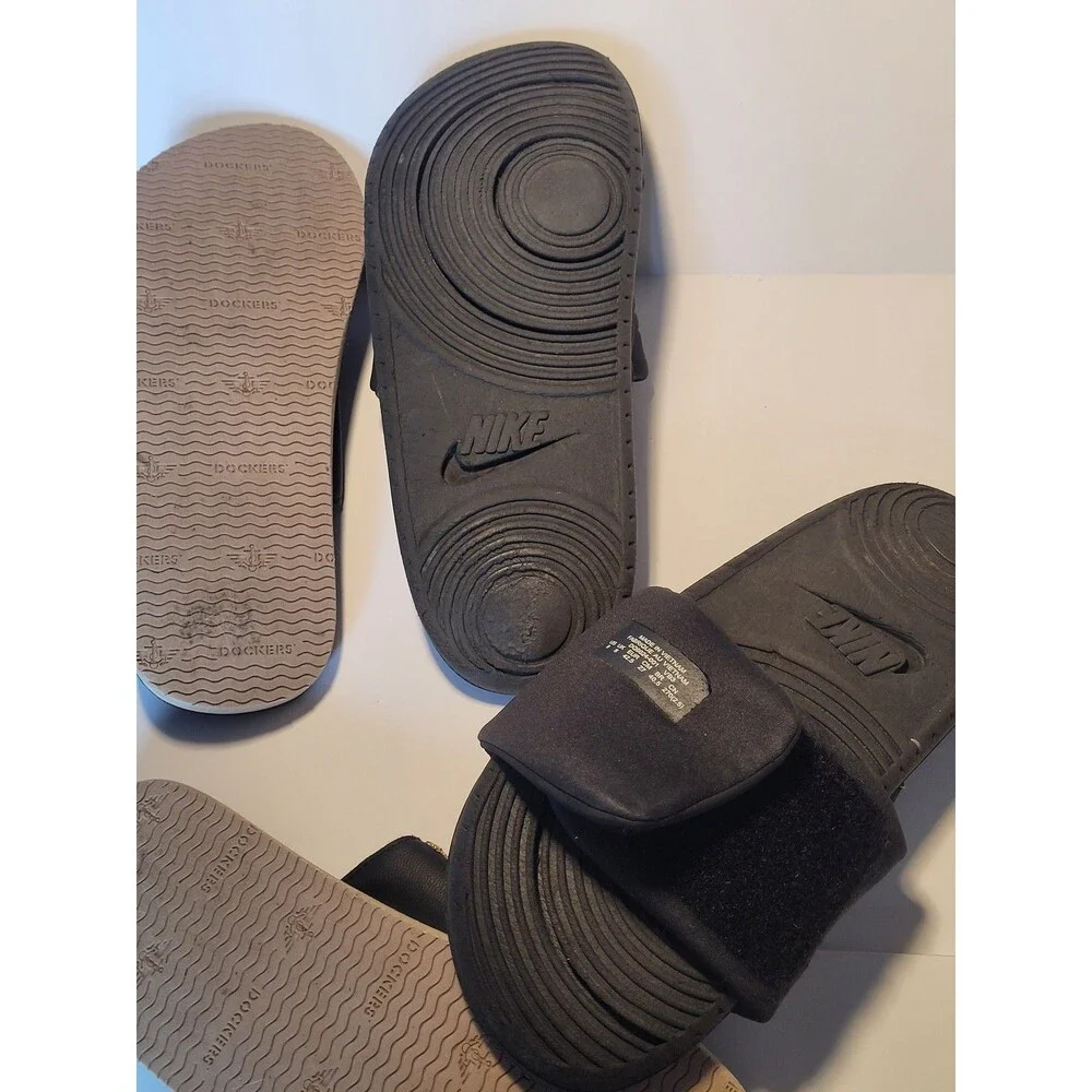 Nike & Dockers Mens Size 9 Slide Sandals Bundle 2 Pairs